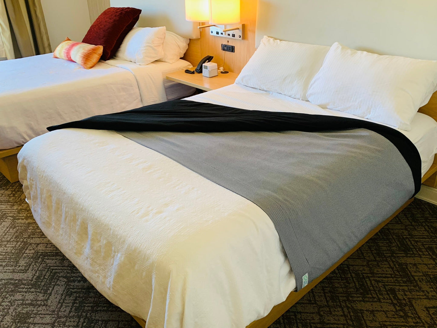 VACACOVÉT™ Total Travel Bedding Solution