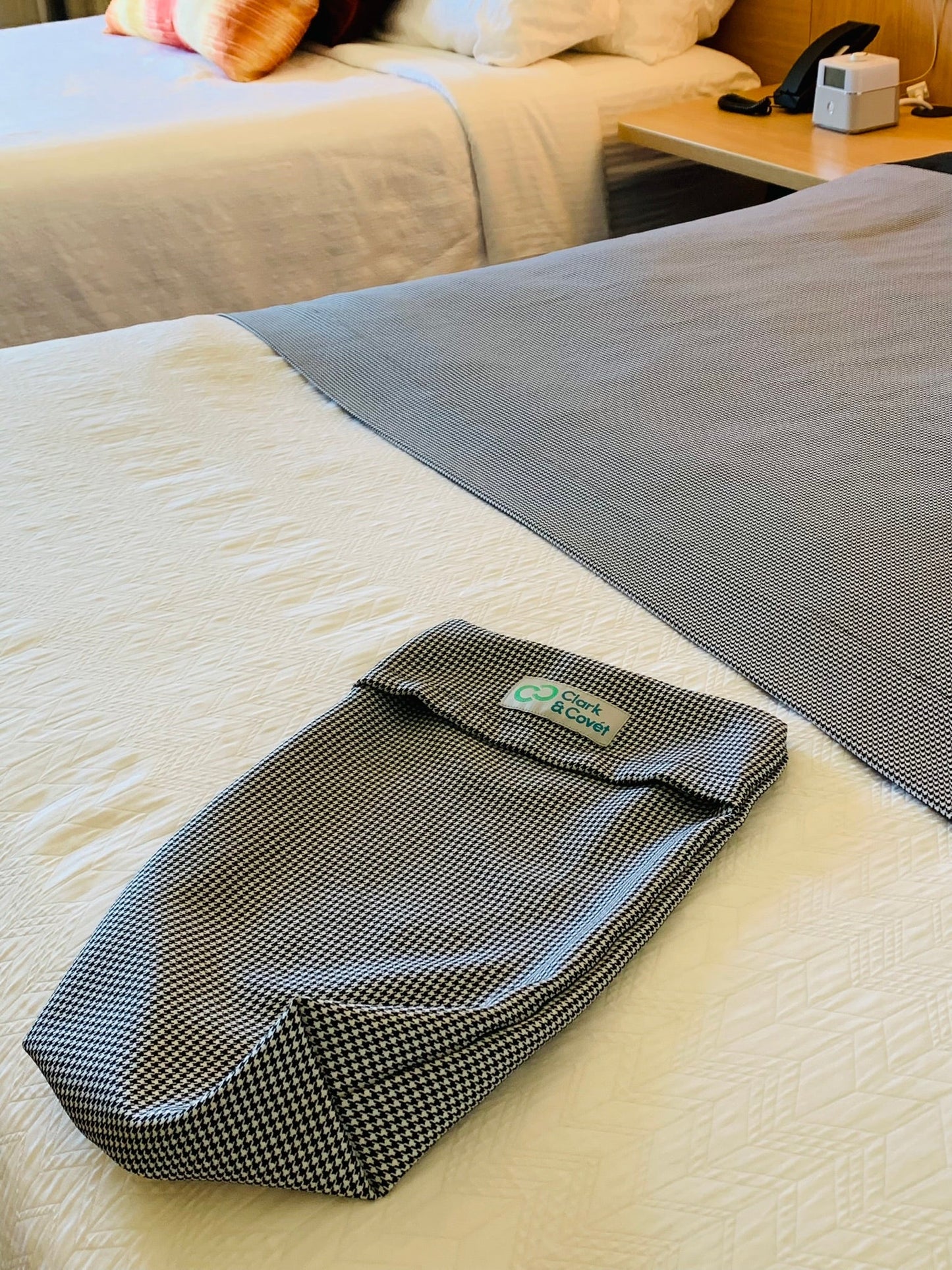 VACACOVÉT™ Total Travel Bedding Solution