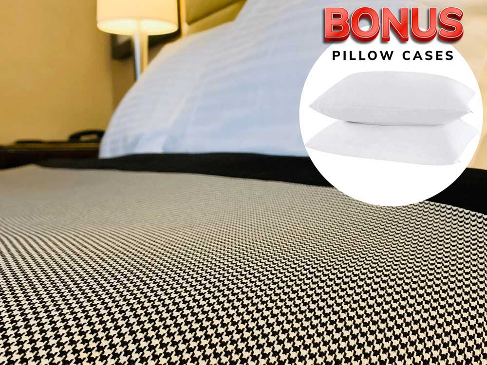 VACACOVÉT™ Total Travel Bedding Solution