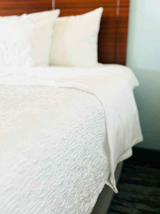 VACACOVÉT™ Hotel Bedding Solution