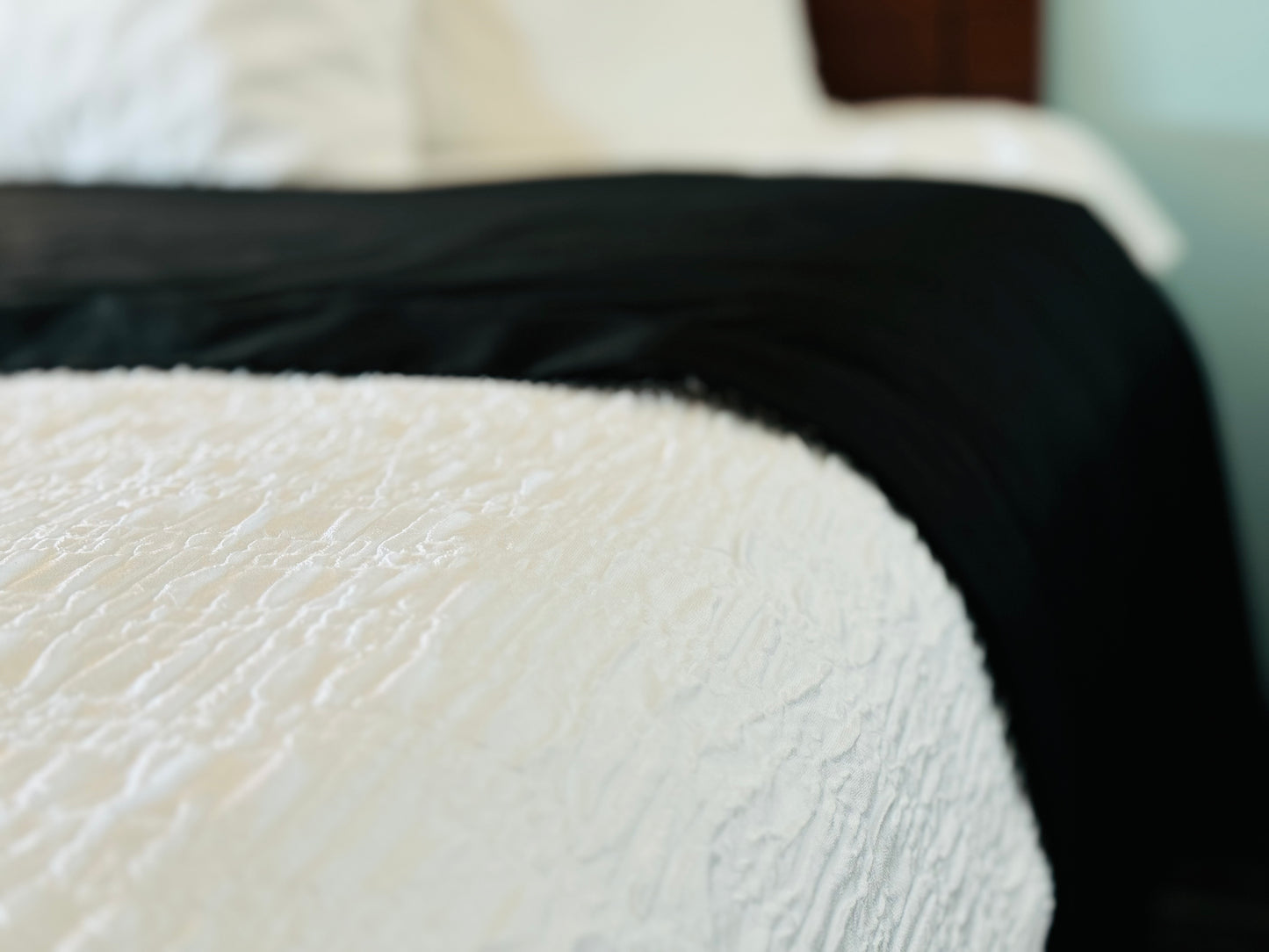 VACACOVÉT™ Hotel Bedding Solution